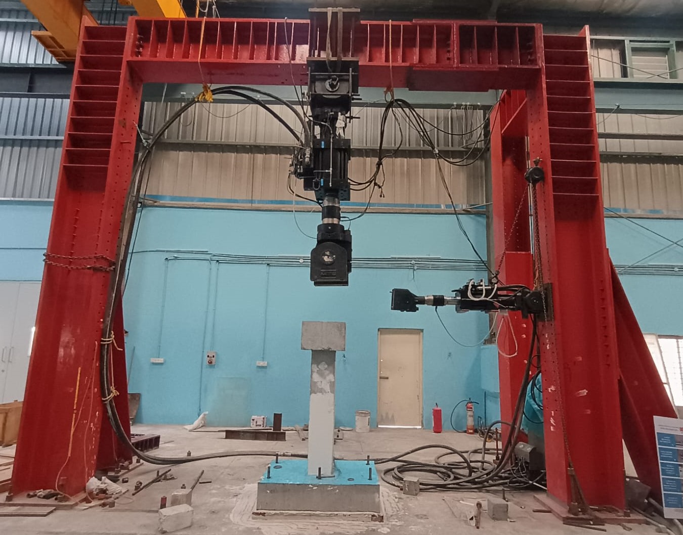 MTS Pseudo-dynamic Test System